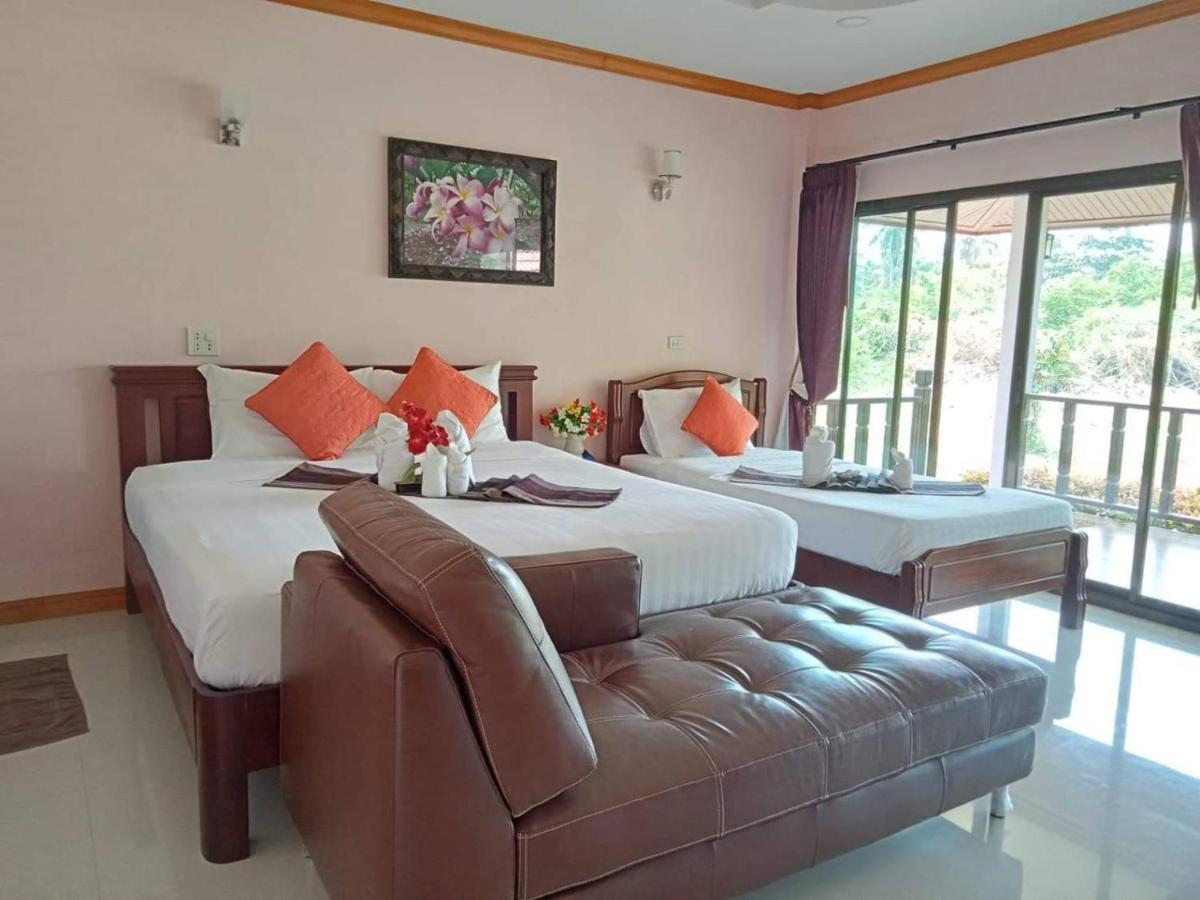 Pawarisa Resort Pathio Exterior photo